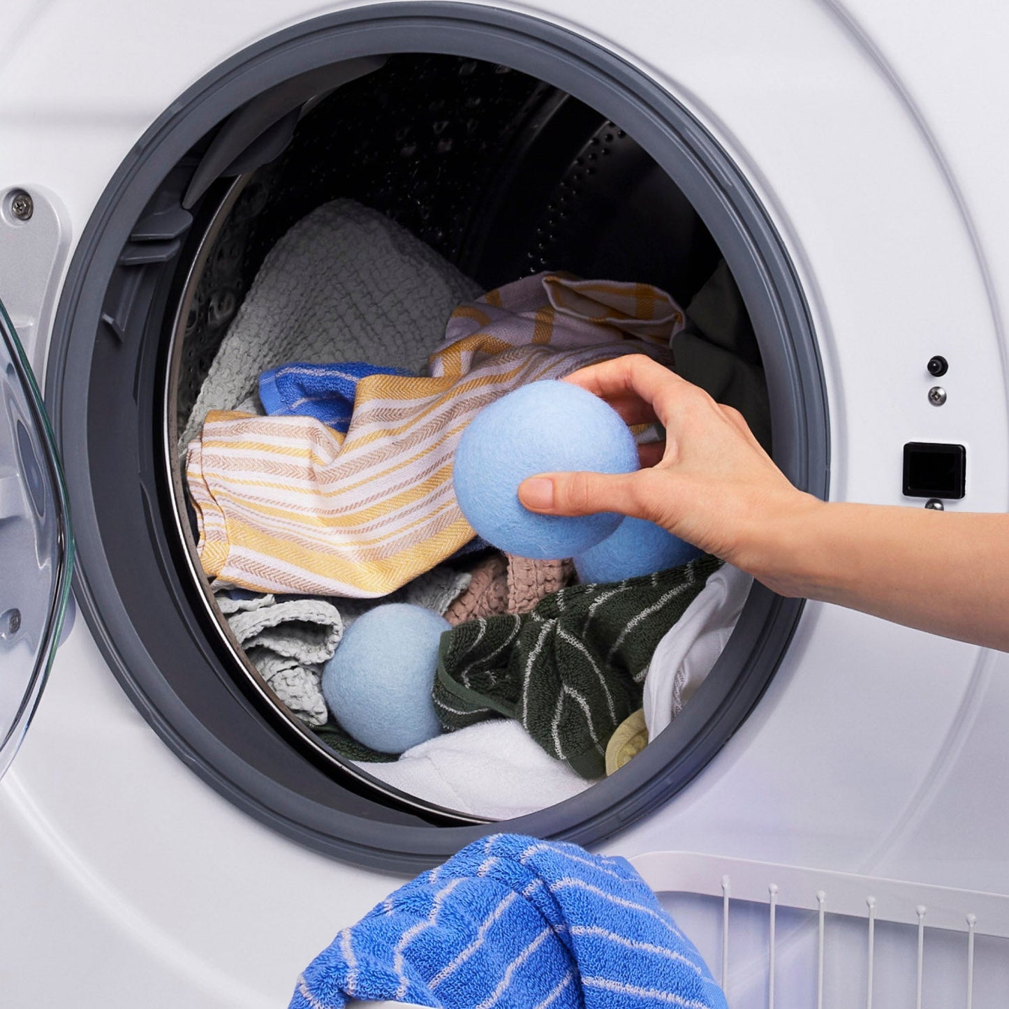 Laundry Essentials Kit - US 2257